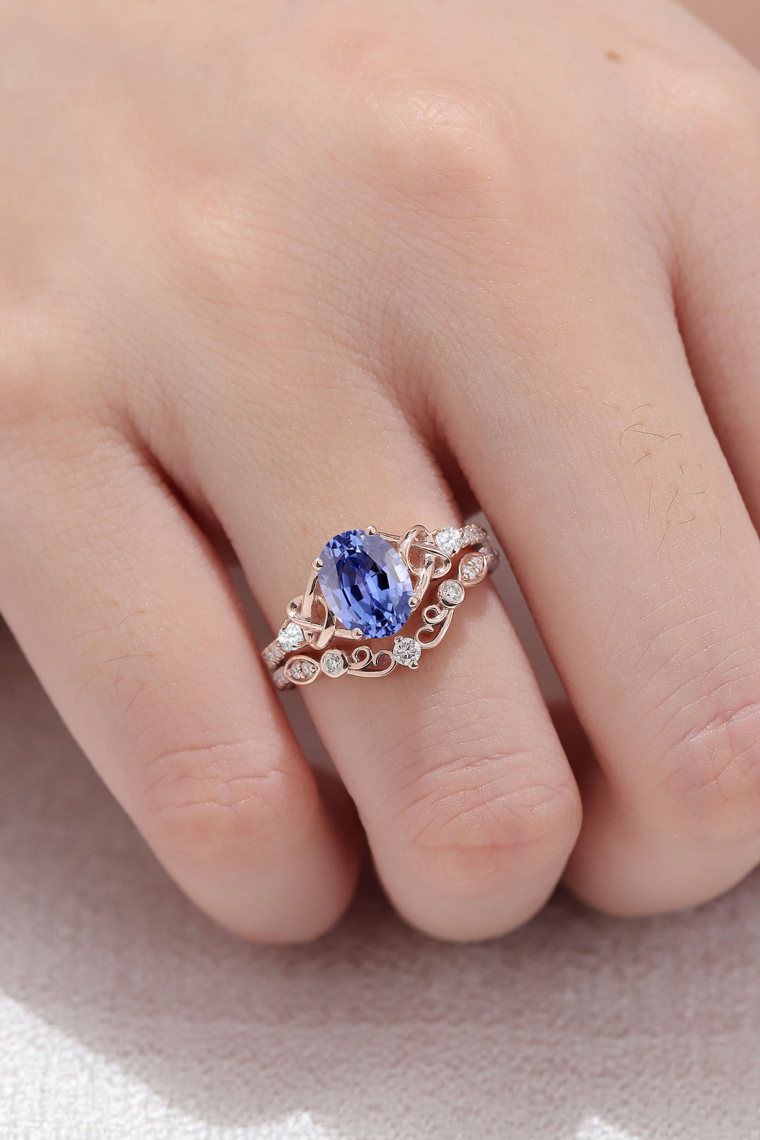 Nature Oval Shaped Sapphire Vine Engagement Ring Set 2pcs