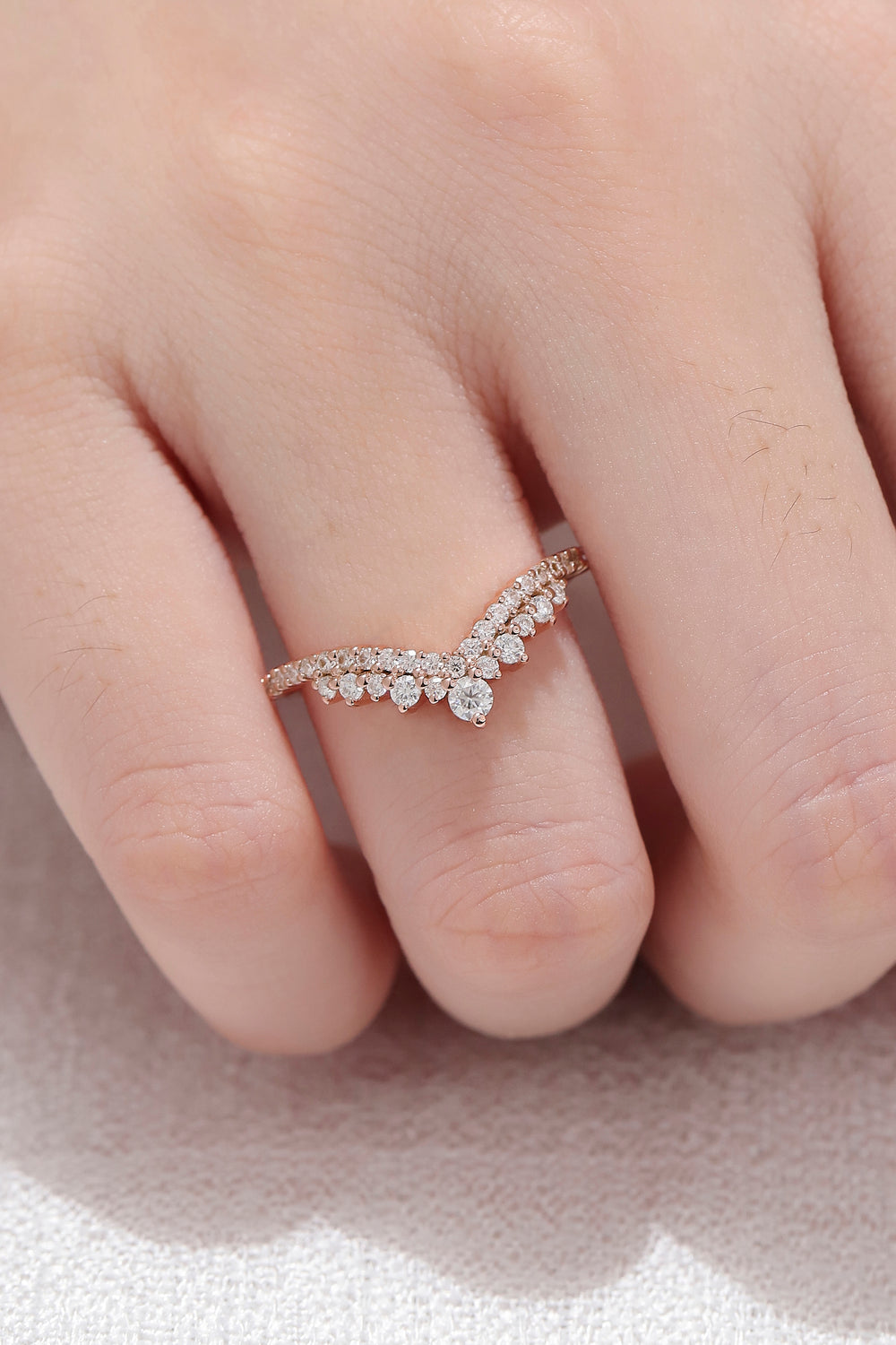 Deep Chevron Moissanite Wedding Ring for Woman