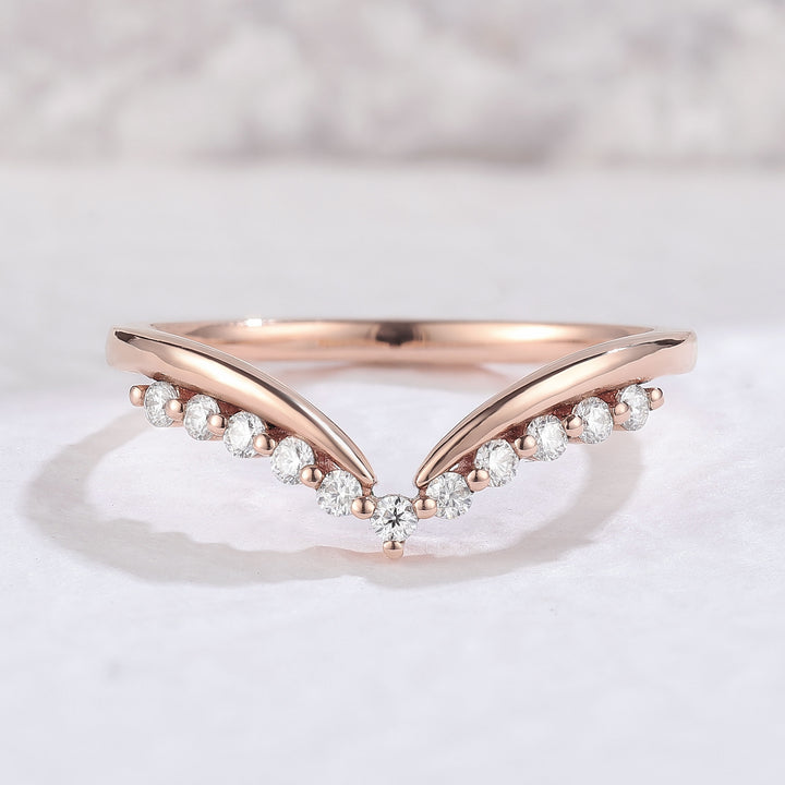 Classic Curve Round Moissanite 14k Rose Gold Wedding Band