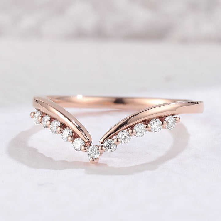 Classic Curve Round Moissanite 14k Rose Gold Wedding Band