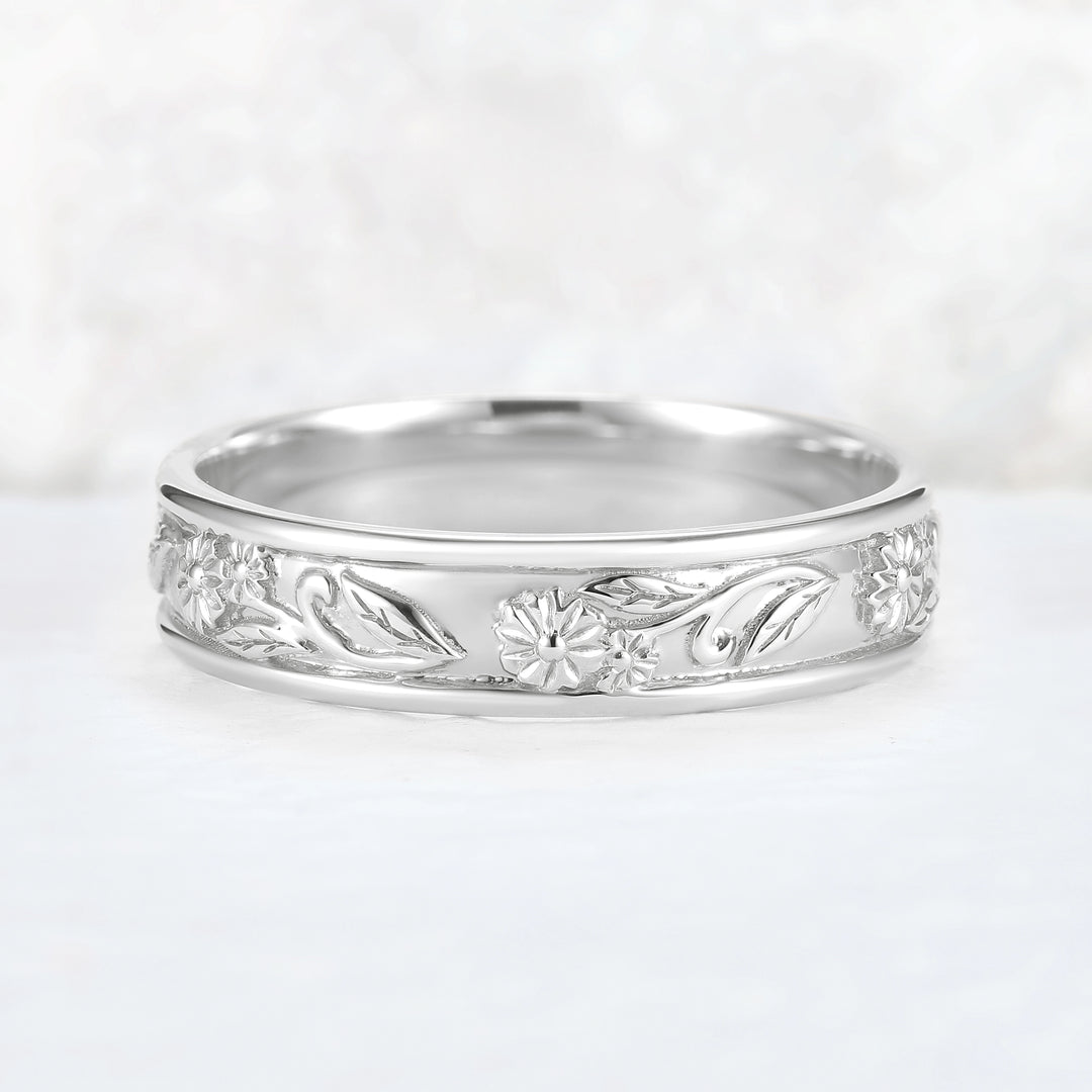 Mens 10K Yellow Gold Wedding Band with Hand-Engraved Flowers