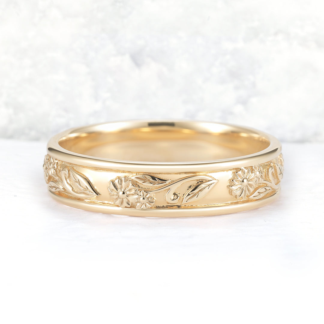 Mens 10K Yellow Gold Wedding Band with Hand-Engraved Flowers