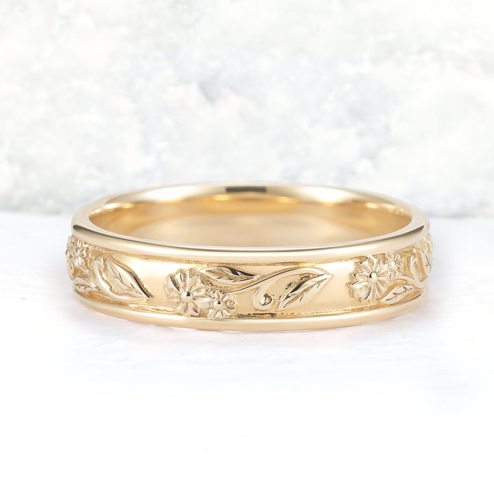 Mens 10K Yellow Gold Wedding Band with Hand-Engraved Flowers