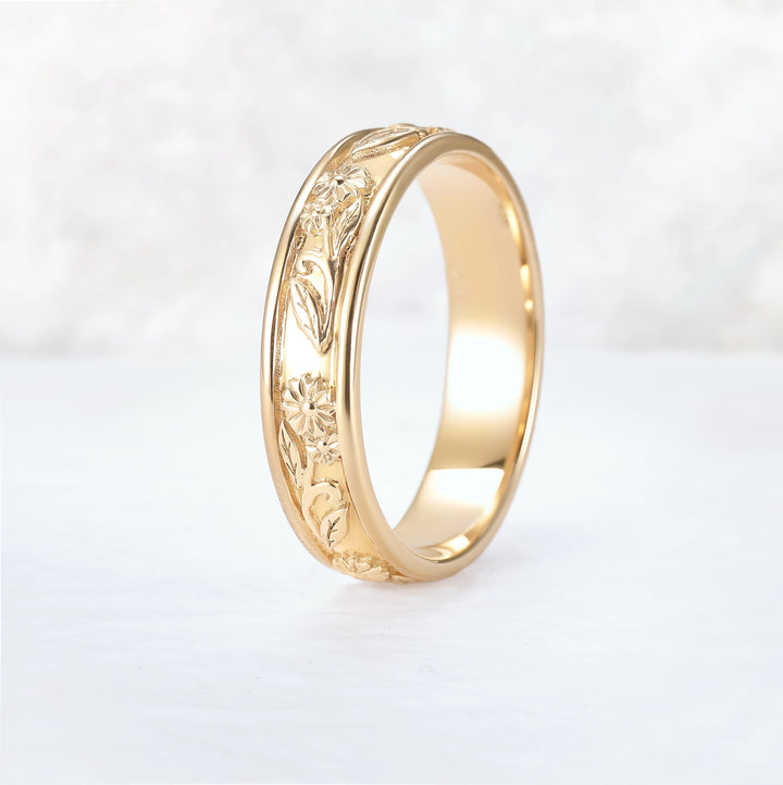 Mens 10K Yellow Gold Wedding Band with Hand-Engraved Flowers
