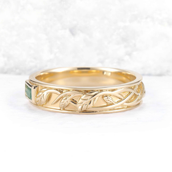 Mens 10K Yellow Gold Wedding Band with Hand-Engraved Flowers