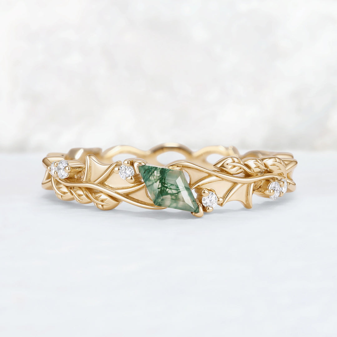 Mens Moonshadow Batwing Kite Cut Moss Agate Stone Wedding Band