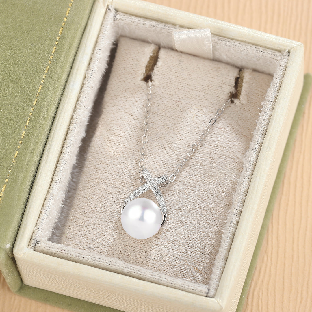 Mobius 7.5 mm 16 inch  Akoya Pearl Necklace