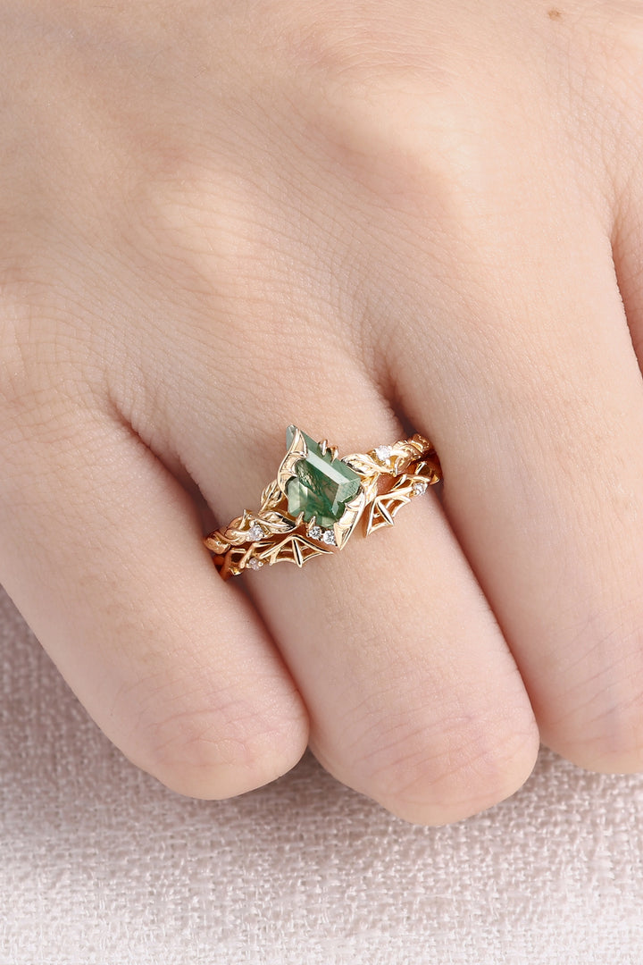 Moonshadow Batwing Kite Cut Moss Agate Vine Ring Set 2pcs