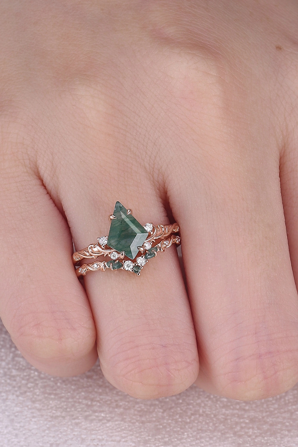 Natural Kite Cut Moss Agate Vine Tendril Engagement Ring Set 2pcs