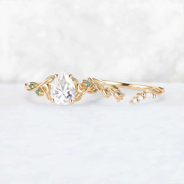 Nature-Inspired Moon & Bud Design Moissanite with Moss agate Engagement Ring Set - 2pcs