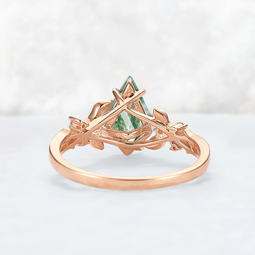 Nature-Inspired Kite-Cut Moss Agate Ring with Vine Band and Leaf Claw Design