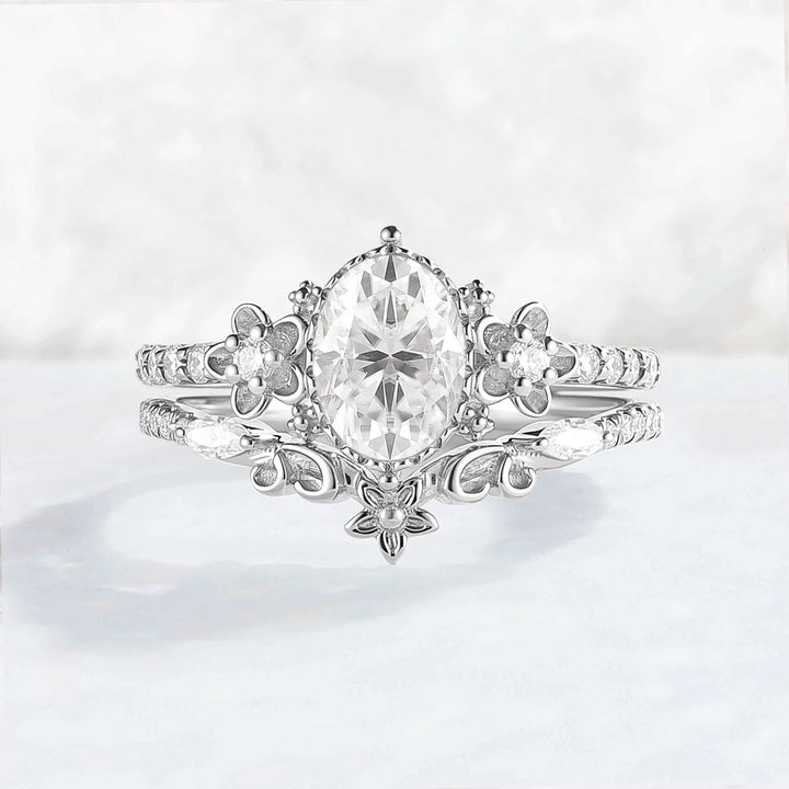 Nature Inspired Oval Shaped Moissanite Flora Ring 2pcs