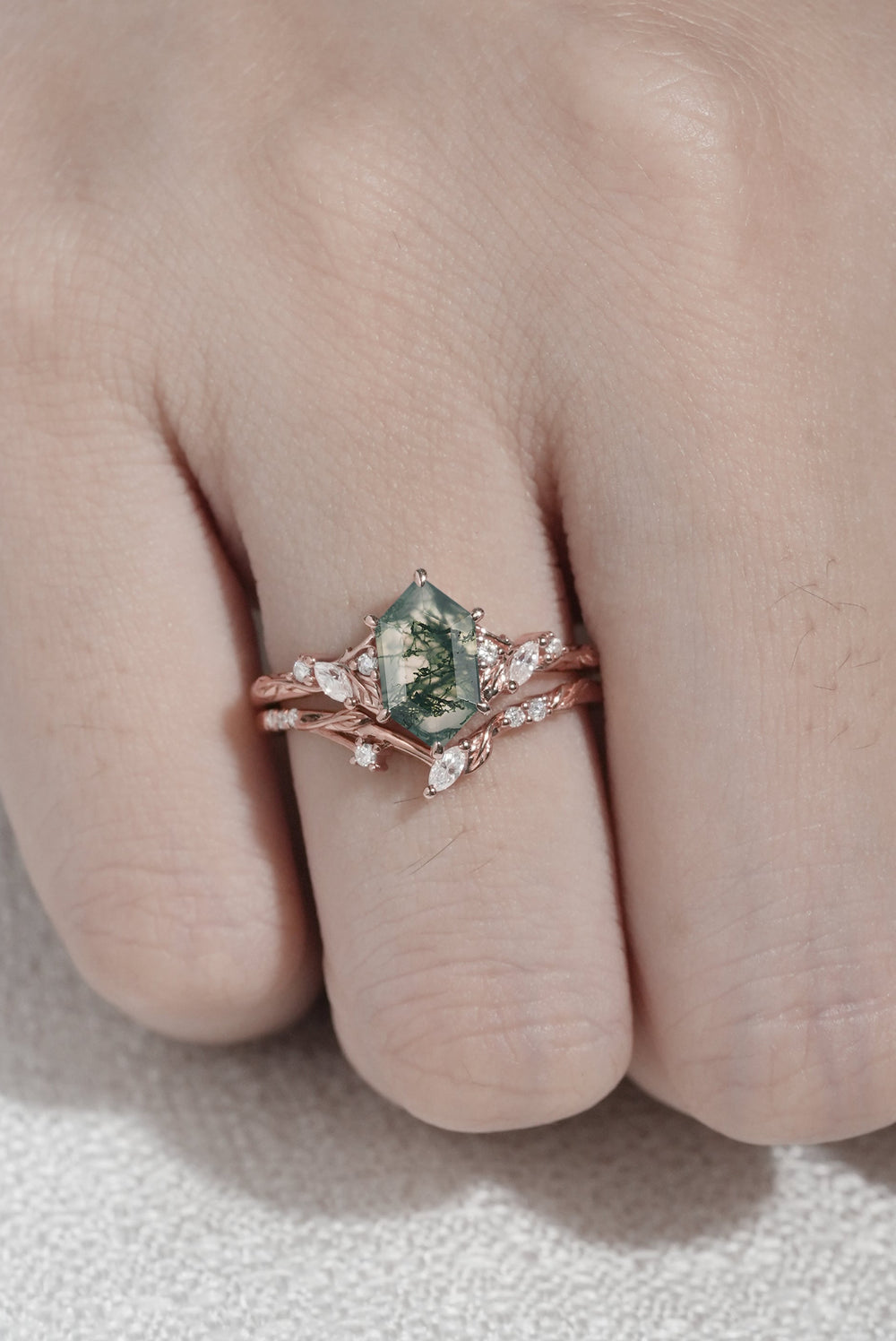 Nature Inspired Hexagon Cut Moss Agate Leaf Engagement Ring Set 2pcs