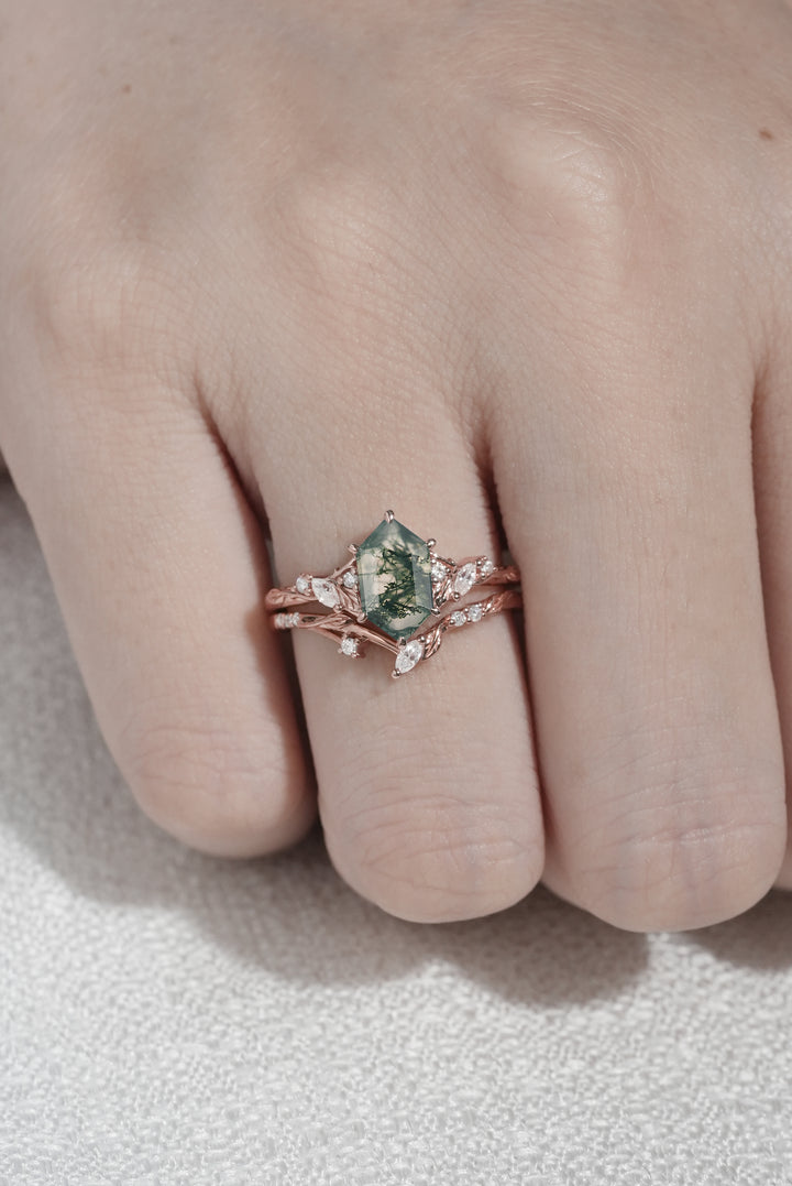 Nature Inspired Hexagon Cut Moss Agate Leaf Gemstone Ring Set 2pcs
