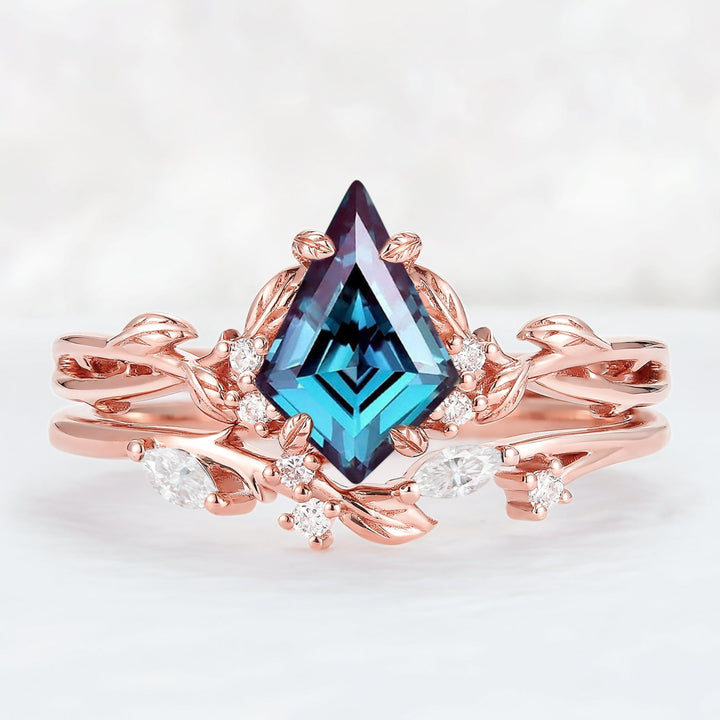 Nature Inspired Kite Cut Alexandrite Leaf Ring Set 2pcs