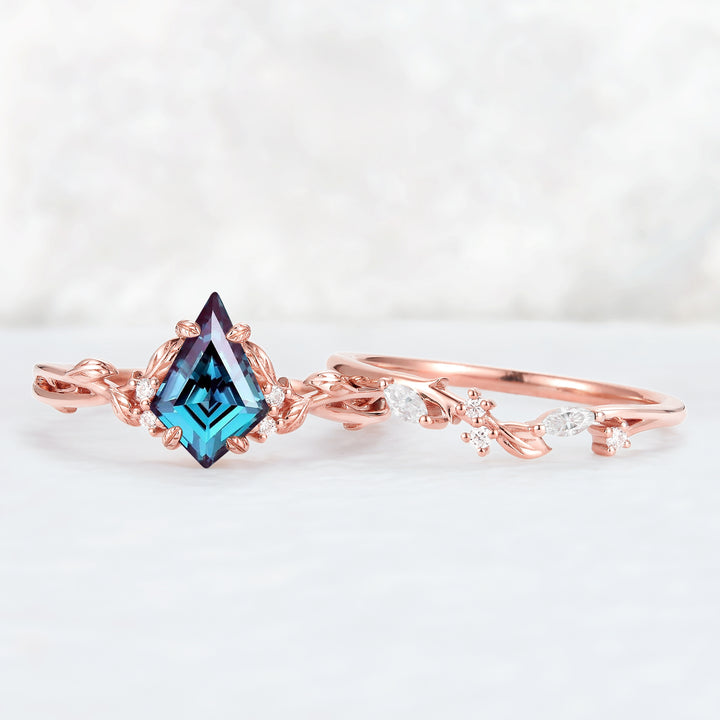 Nature Inspired Kite Cut Alexandrite Leaf Ring Set 2pcs