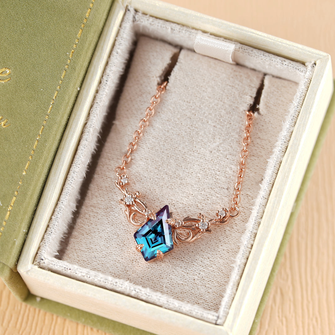 Nature Inspired Kite Cut Alexandrite Necklace