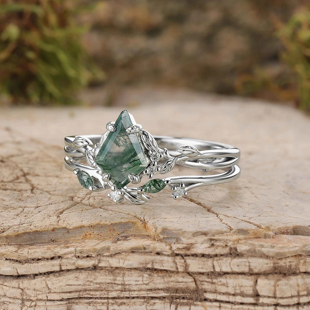 Nature Inspired Kite Cut Moss Agate Leaf Gemstone Silver Ring Set 2pcs