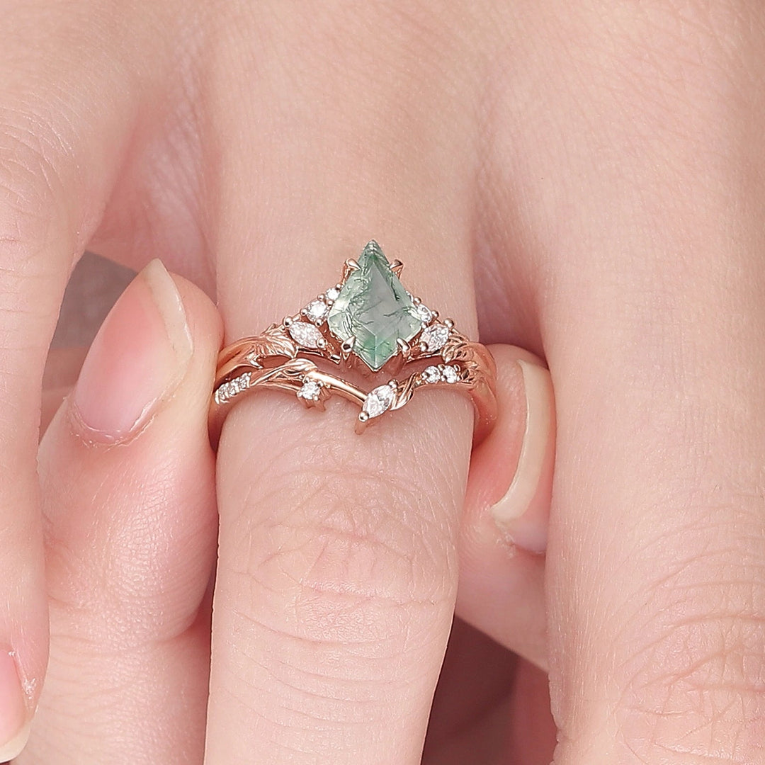 Nature Inspired Kite Cut Moss Agate Leafy Ring Set 2pcs