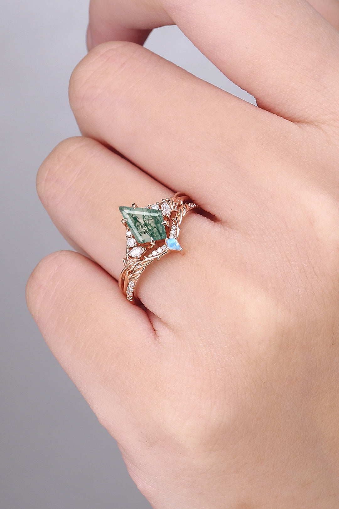 Nature Inspired Kite Cut Moss Agate Leafy Engagement Ring Set 2pcs