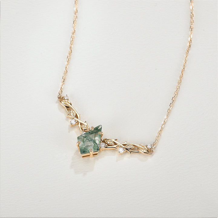 Nature Inspired Kite Shaped Moss Agate Rose Gold Necklace
