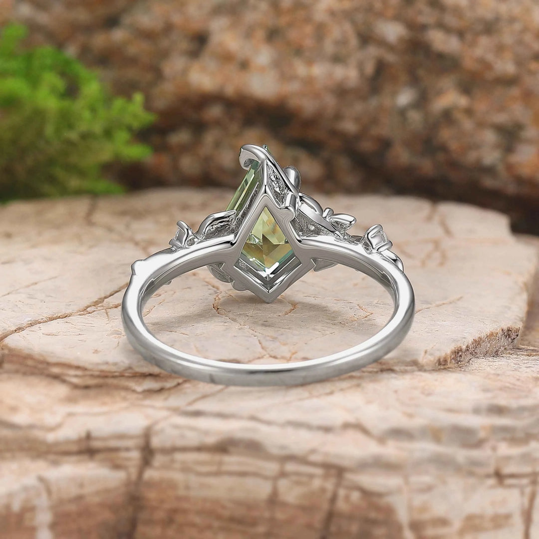 Nature Inspired Leaf Intertwined Design Green Sapphire Ring