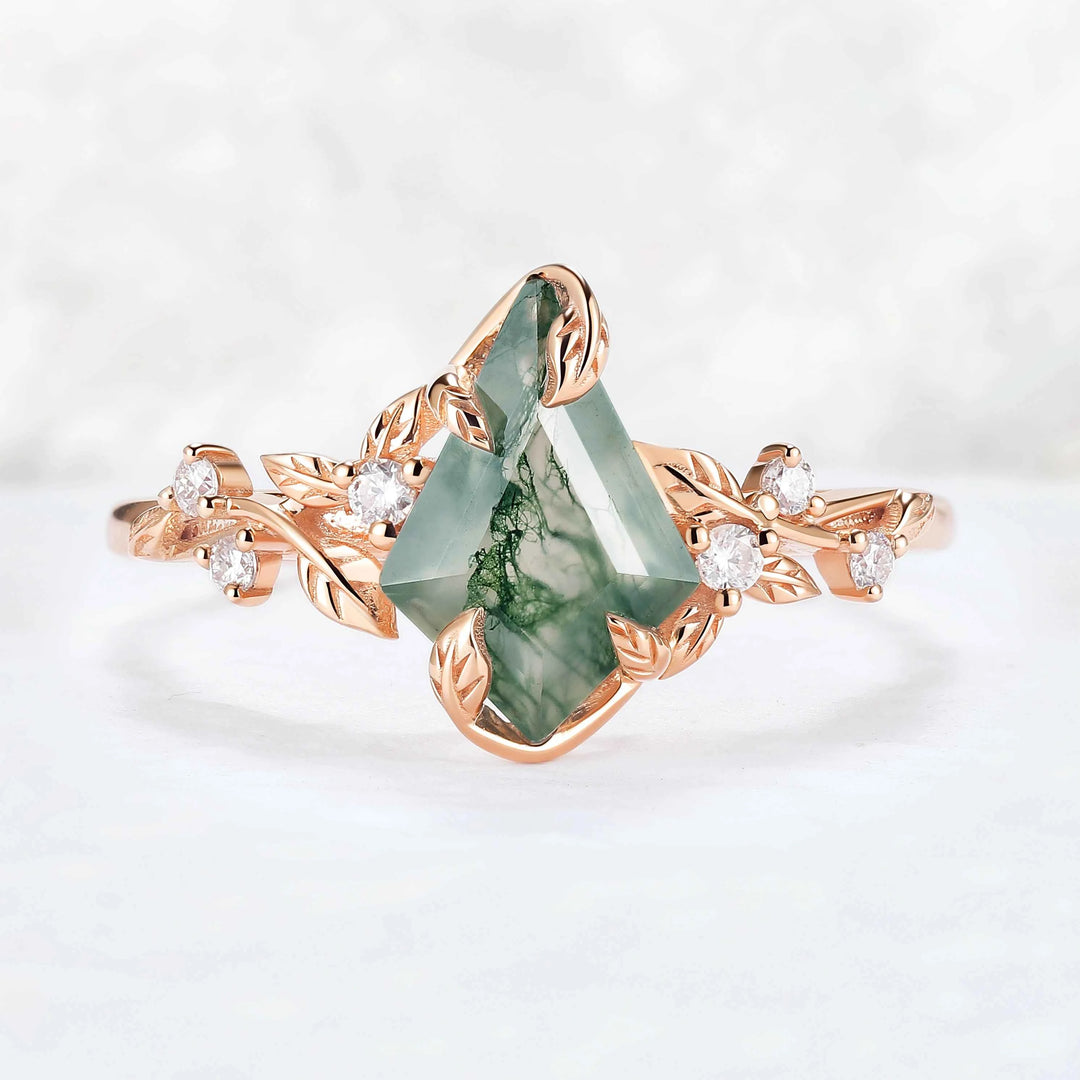 Nature Inspired Leaf Intertwined Design Salt and Pepper Crystals Ring