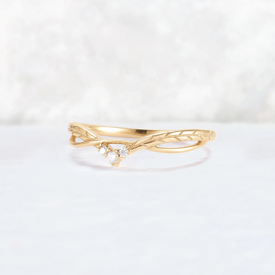 Nature Inspired Leaf Patterns and Vines Stacking Ring