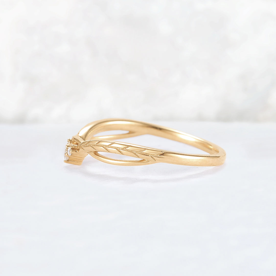 Nature Inspired Leaf Patterns and Vines Stacking Ring