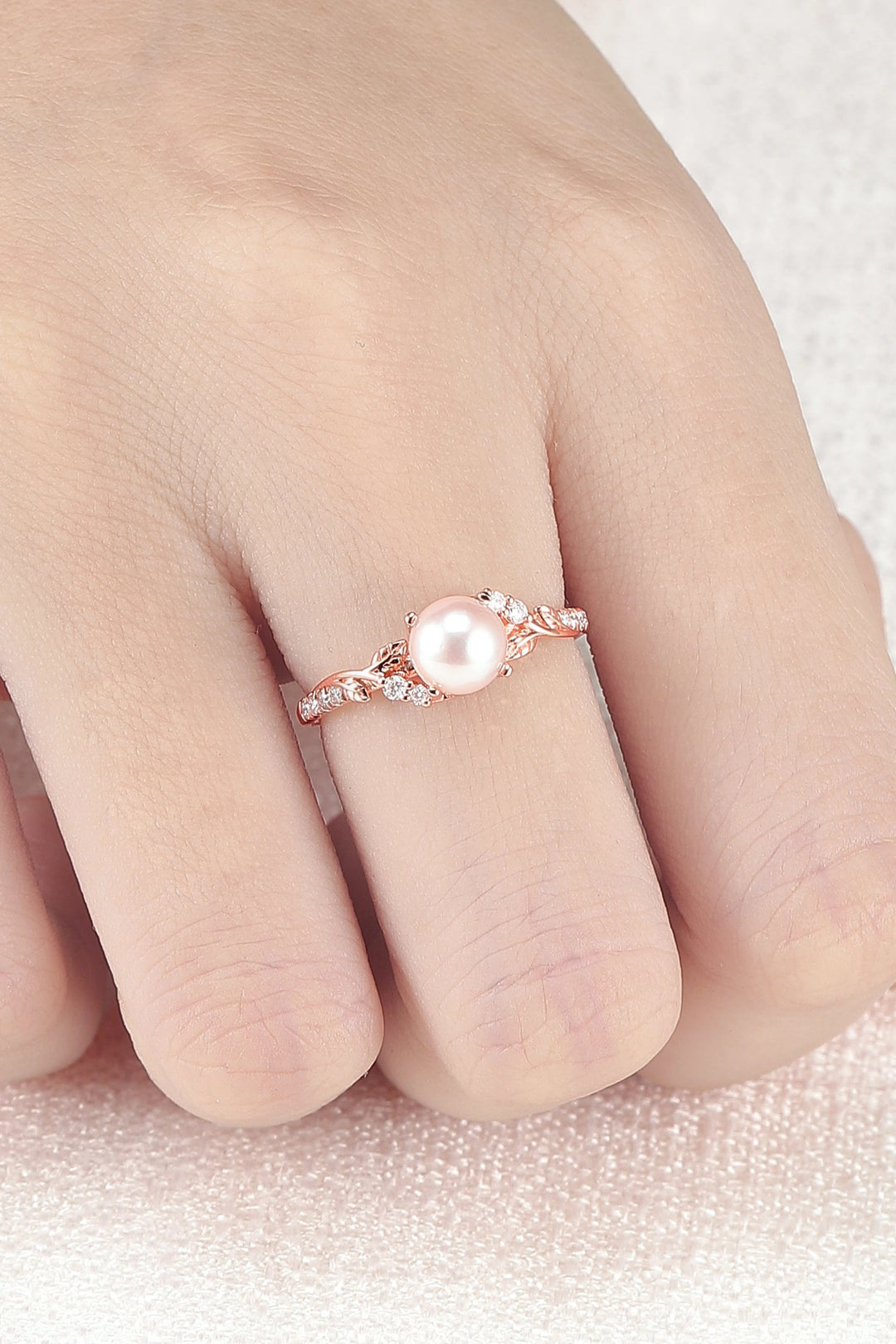Nature_Inspired_Natural_Pearl_Leafy_Gemstone_Ring_1