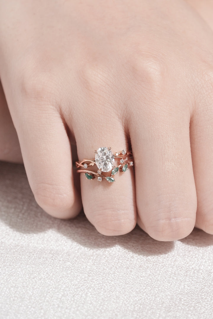 Nature Inspired Oval Cut Moissanite Leaf and Vine Ring Set 2pcs
