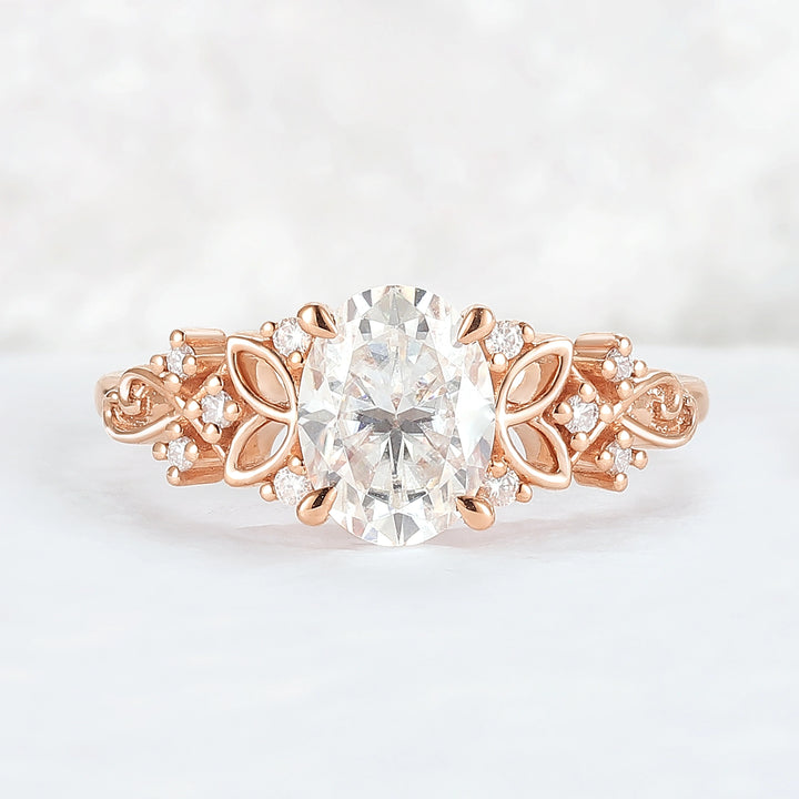 Nature_Inspired_Oval_Moissanite_Petal_Shape_Gemstone_Ring_2