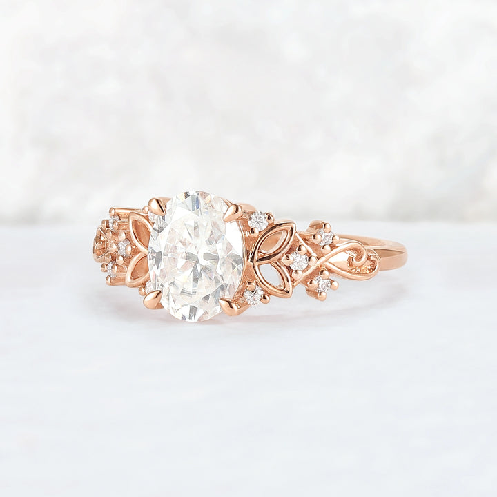 Nature_Inspired_Oval_Moissanite_Petal_Shape_Gemstone_Ring_2