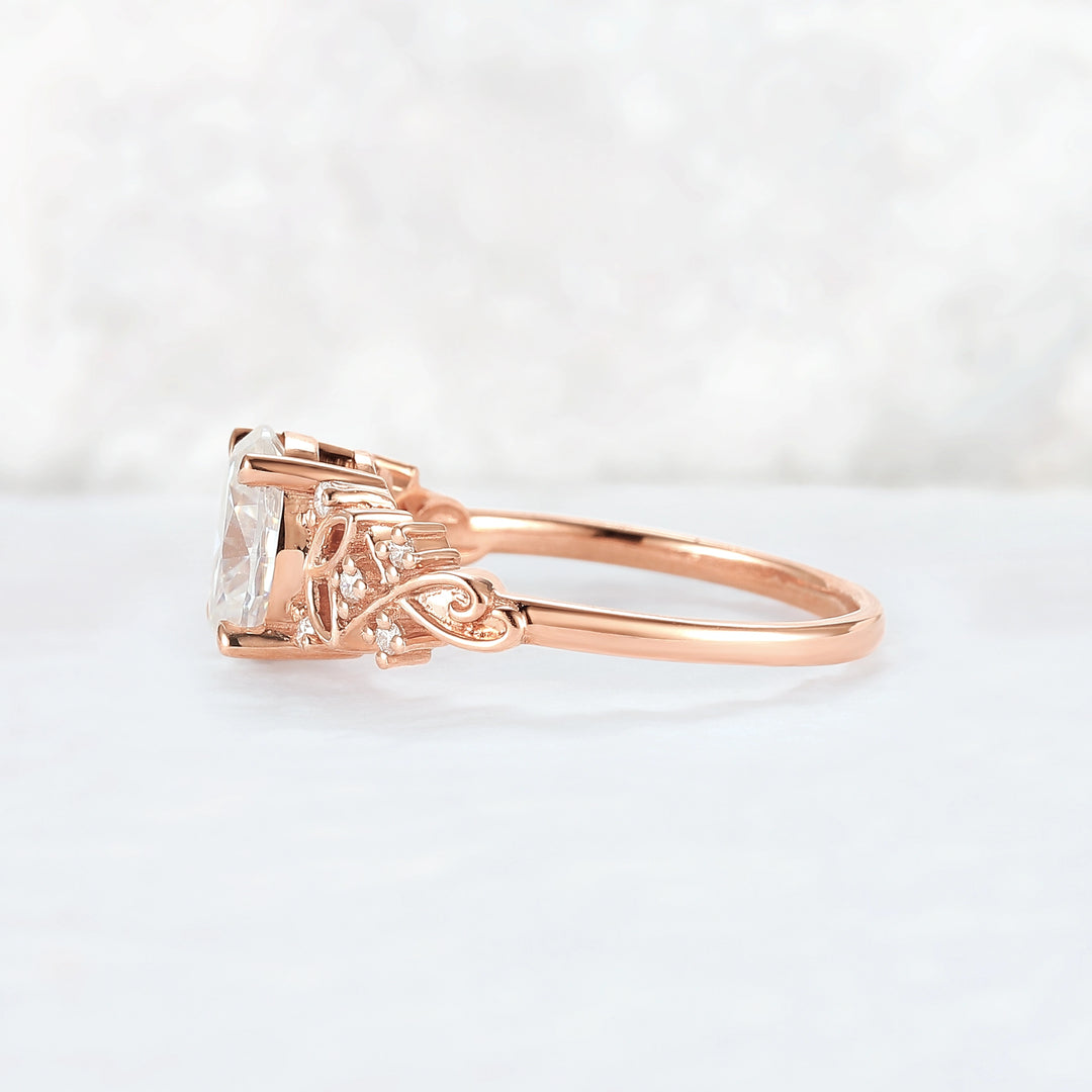 Nature_Inspired_Oval_Moissanite_Petal_Shape_Gemstone_Ring_2