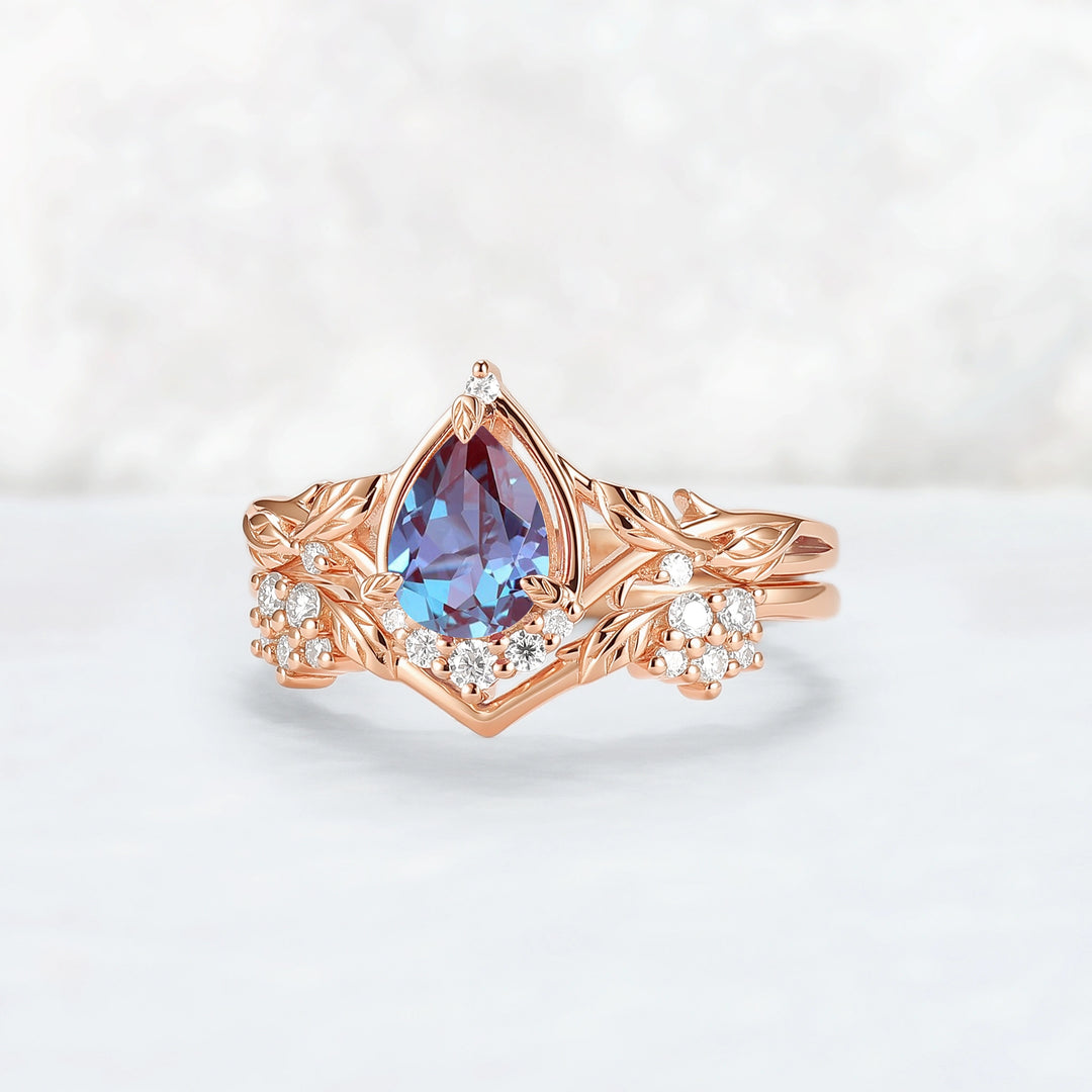 Nature Inspired Pear Cut Alexandrite Leaves Gemstone Ring Set 2pcs