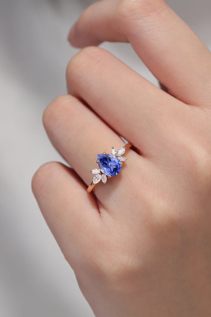 Nature Inspired Pear Cut Cornflower Sapphire with Petal Side Gemstone Ring