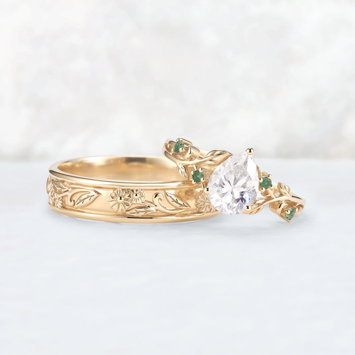 Nature_Inspired_Pear_Cut_Moissanite_Couple_Ring_Set_with_Leaf_Flower_Bands_Flora_Garden_2