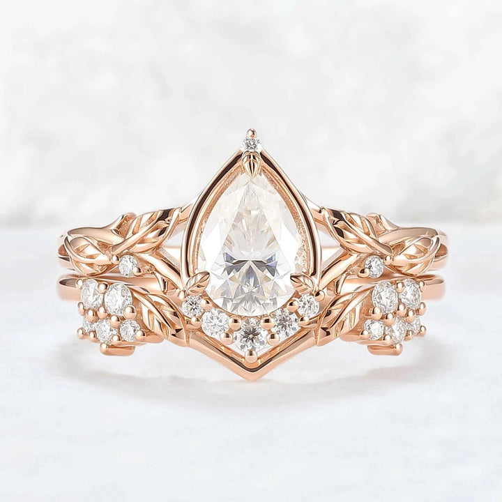 Nature Inspired Pear Cut Moissanite Leaves Gemstone Ring Set 2pcs