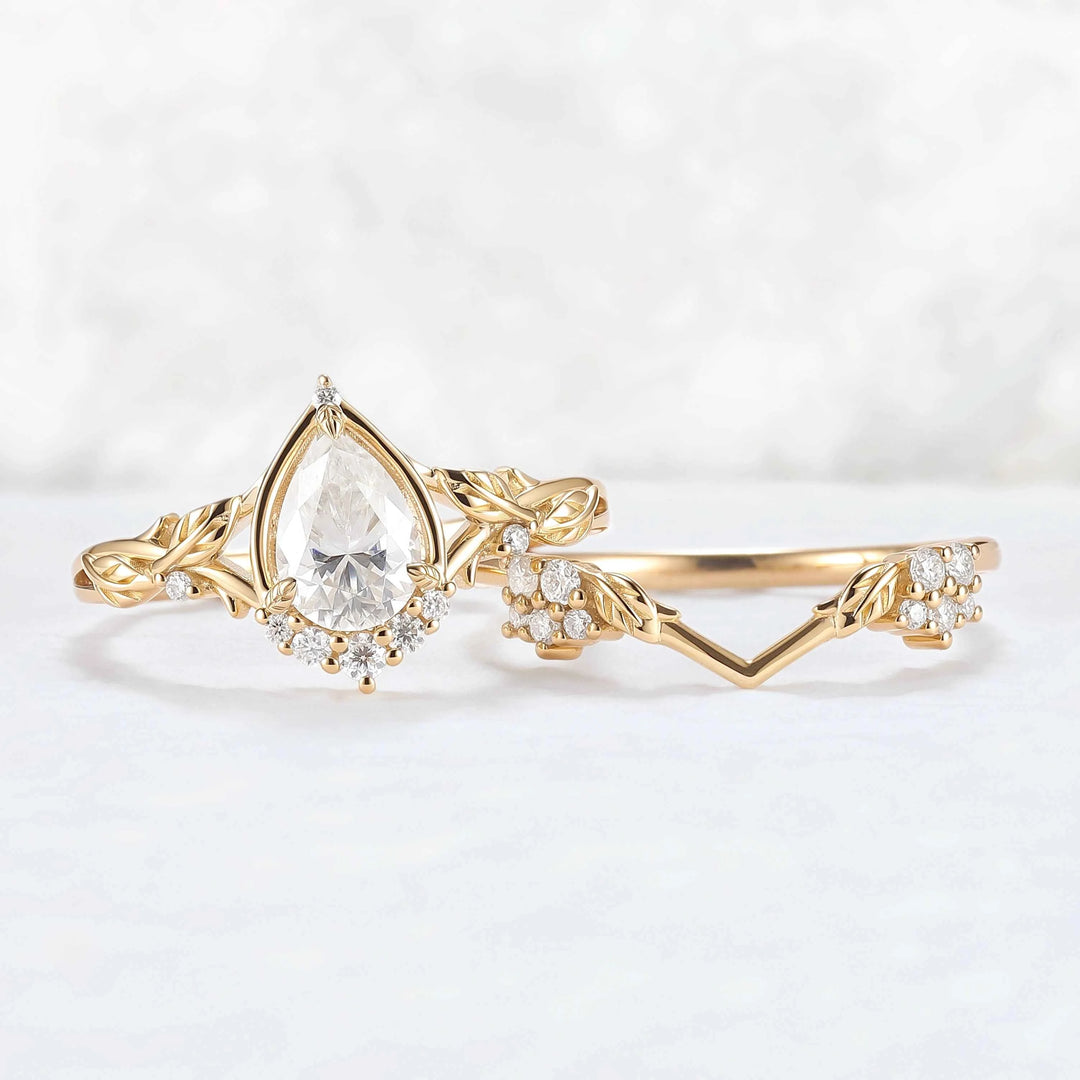 Nature Inspired Pear Cut Moissanite Leaves Gemstone Ring Set 2pcs
