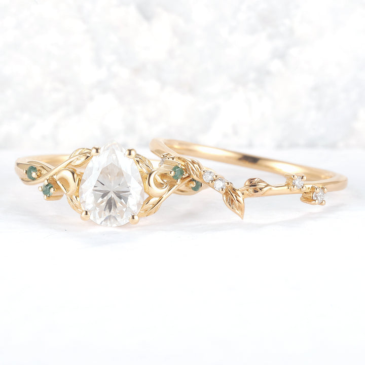 Nature Inspired Pear Cut Moissanite Moon Gemstone Ring Set 2pcs