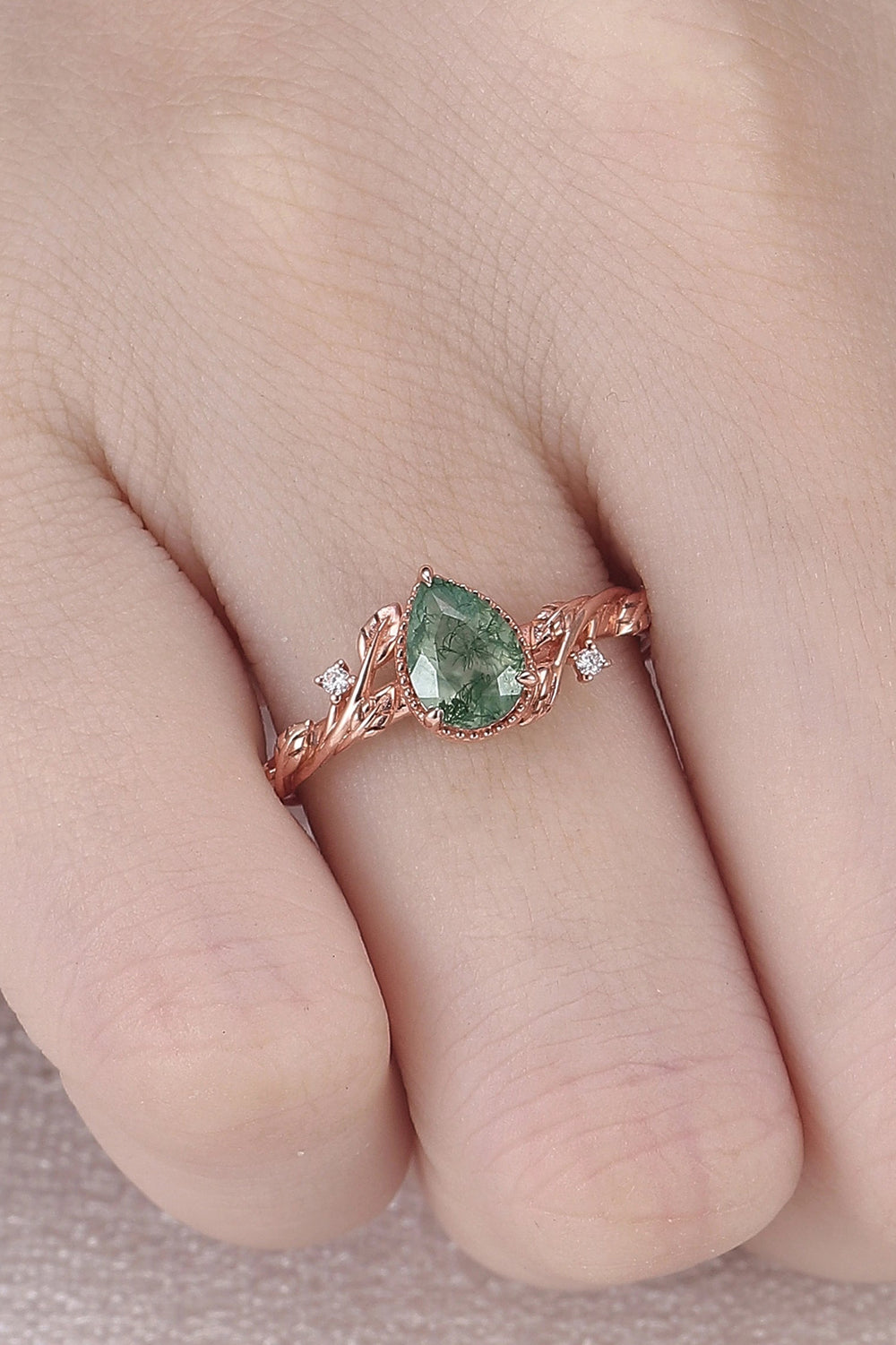 Nature_Inspired_Pear_Shaped_Moss_Agate_with_Moissanite_Leafy_Engagement_Ring_7