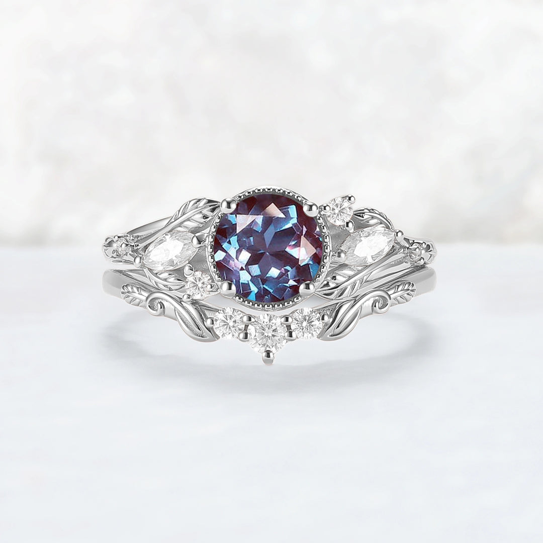 Nature_Inspired_Round_Cut_Alexandrite_Engagement_Ring_Set_2pcs_1