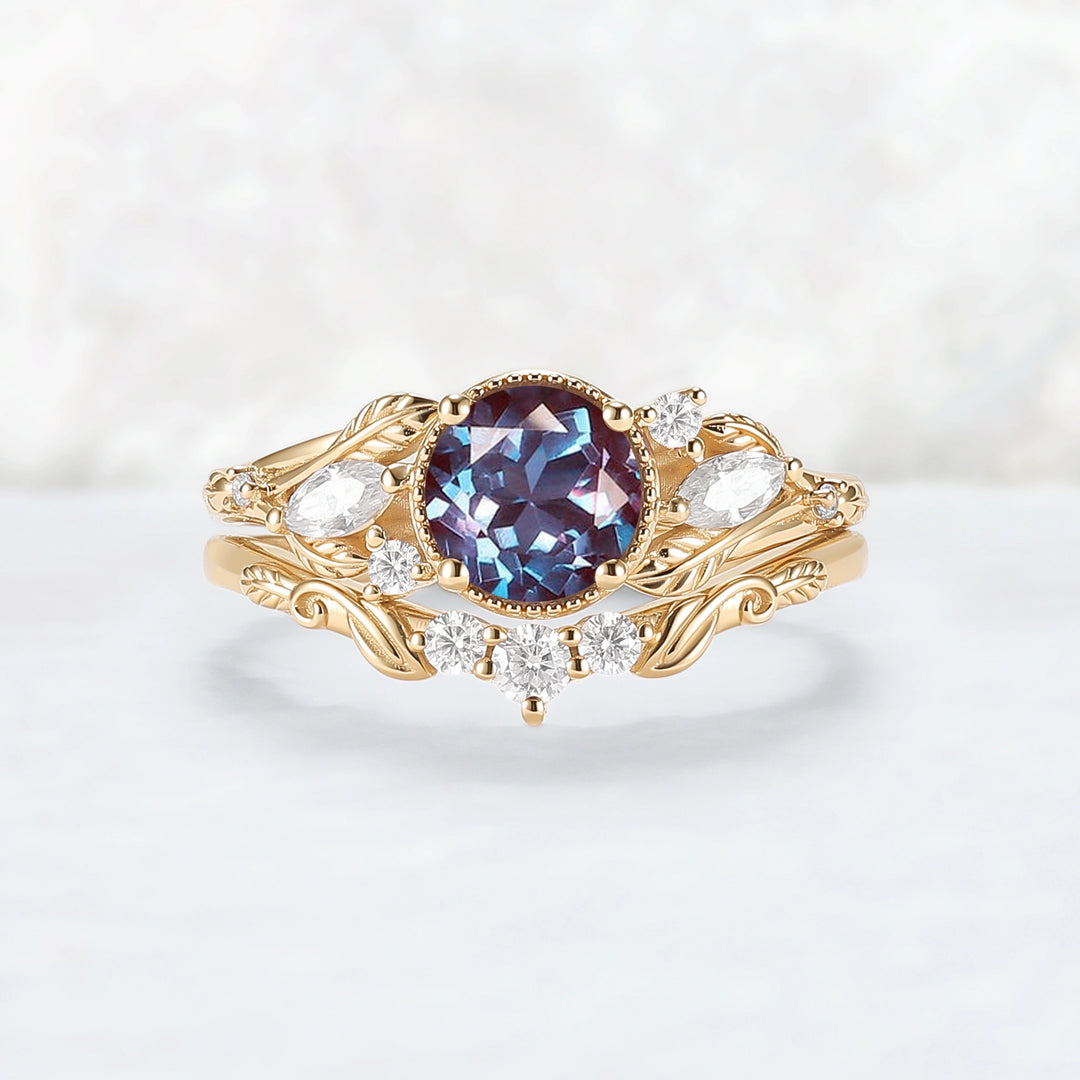 Nature_Inspired_Round_Cut_Alexandrite_Engagement_Ring_Set_2pcs_1