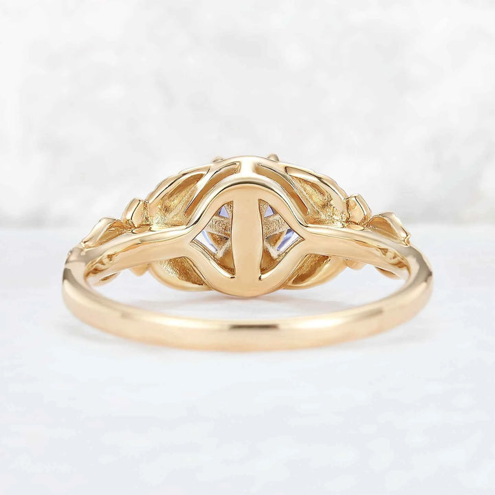 Nature Inspired Round Cut  Cornflower Sapphire Gemstone Ring