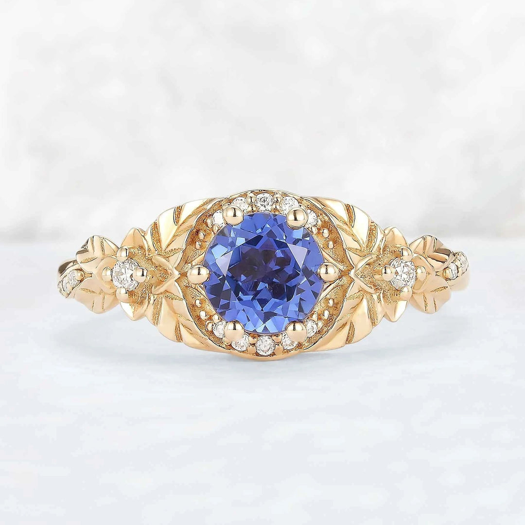 Nature Inspired Round Cut  Cornflower Sapphire Gemstone Ring