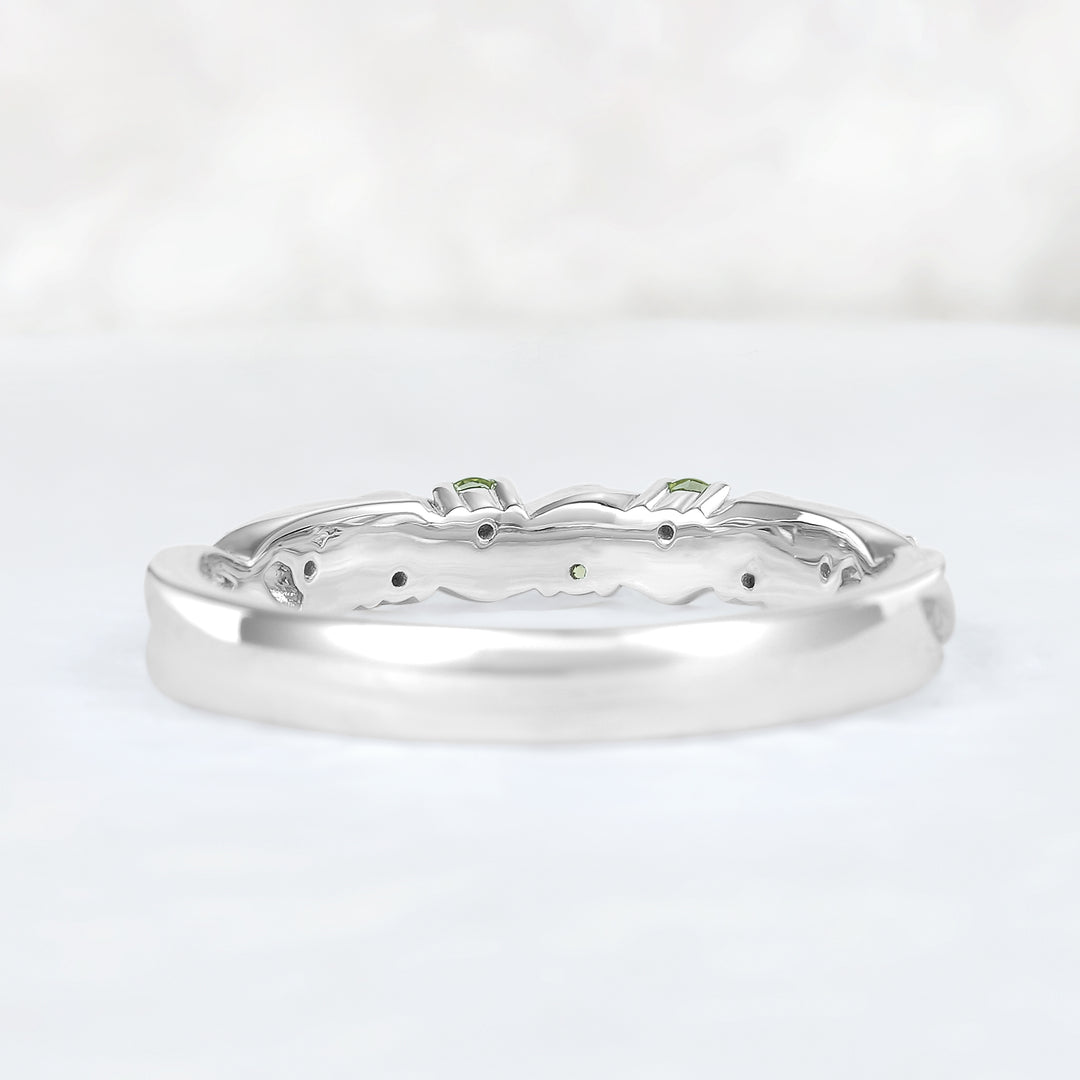 Nature Inspired Round Cut Peridot Willow Leaves Wedding Band - Iver Jewelry