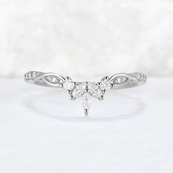 Nature Inspired Vine Twist Moissanite Stacking Ring