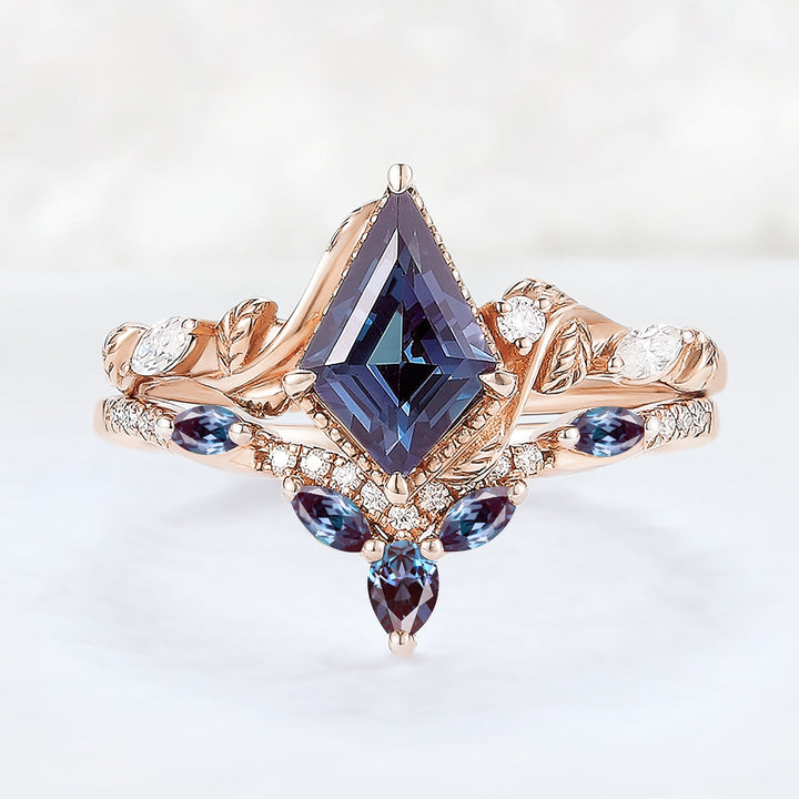 Nature Kite Cut Alexandrite Leaf Gemstone Ring Set 2pcs