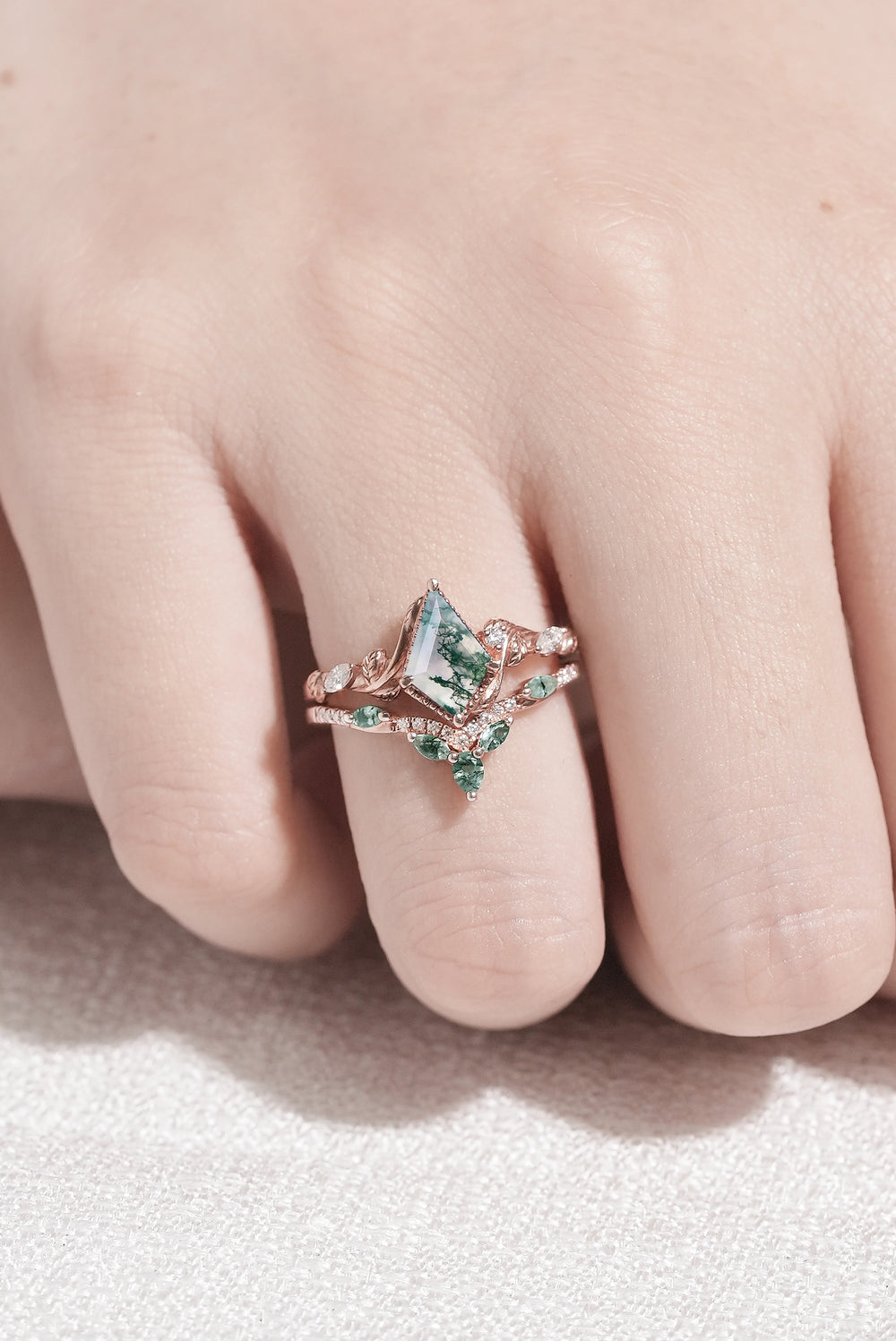 Nature Kite Cut Moss Agate Leaf Twisted Ring Set 2pcs