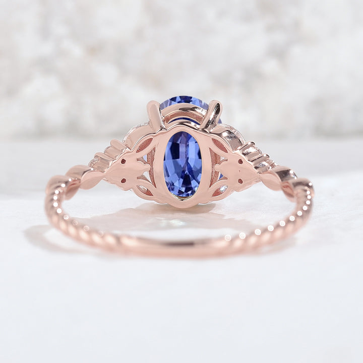 Nature Oval Shaped Cornflower Sapphire Twisted Gemstone Ring